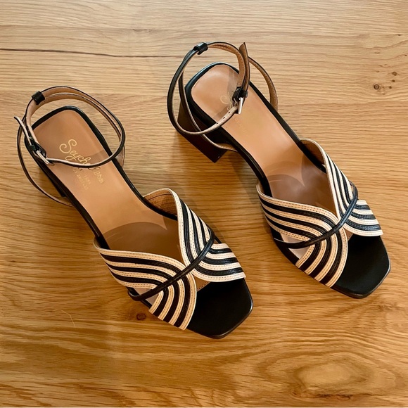 Seychelles Tender Sandals - Beige/Cream and Black - NWOT - Picture 3 of 8